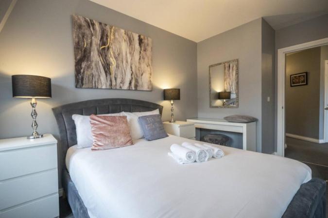 Family Friendly Apartment in Cathedral Quarter 6