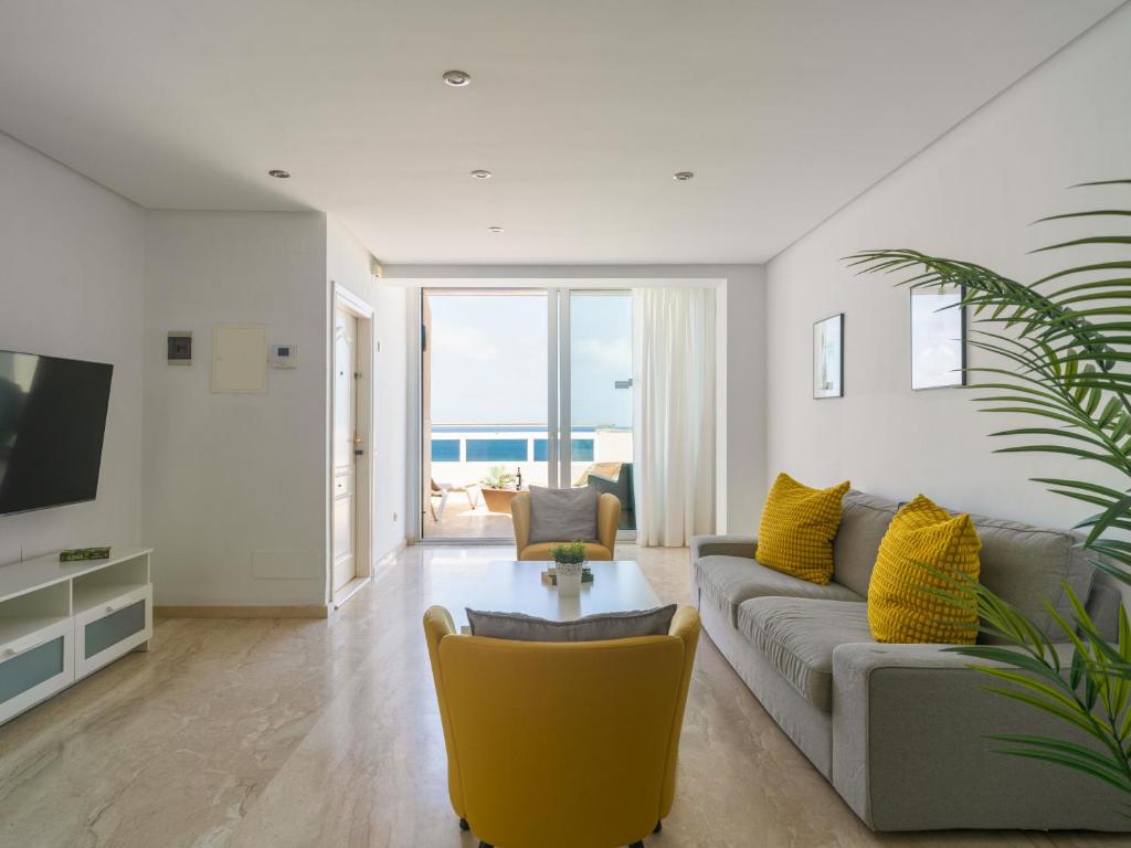 Awesome beachfront terrace By CanariasGetaway 5