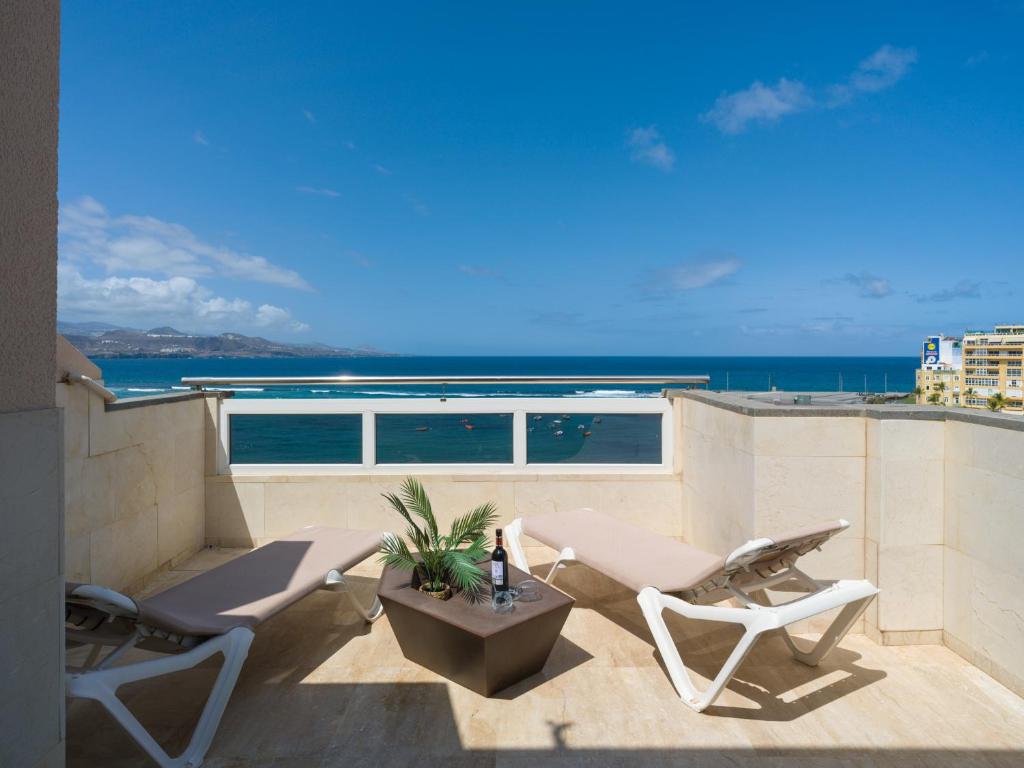 Awesome beachfront terrace By CanariasGetaway 8