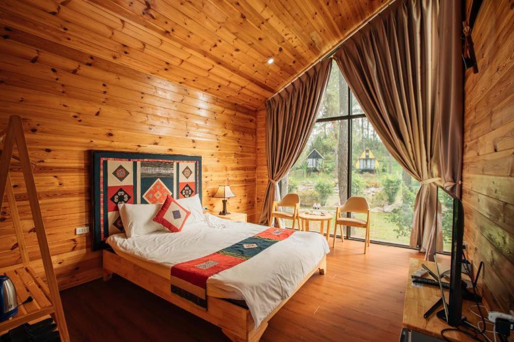 Phoenix Moc Chau Resort