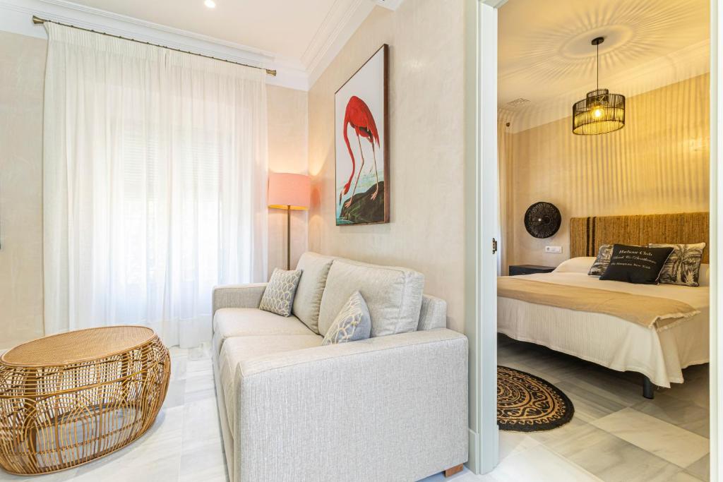 La Casa de la Plaza del Arroyo - Traditional Luxury in Jerez 3