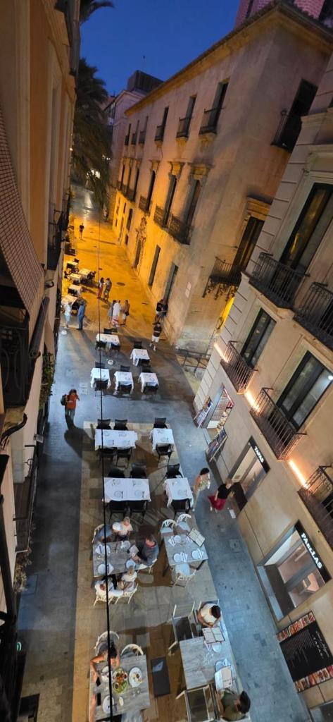 "L&G Calle Mayor Suite" 3