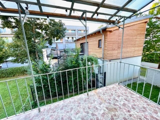 Elegante Wohnung mit Balkon - Nähe Stadthalle 6