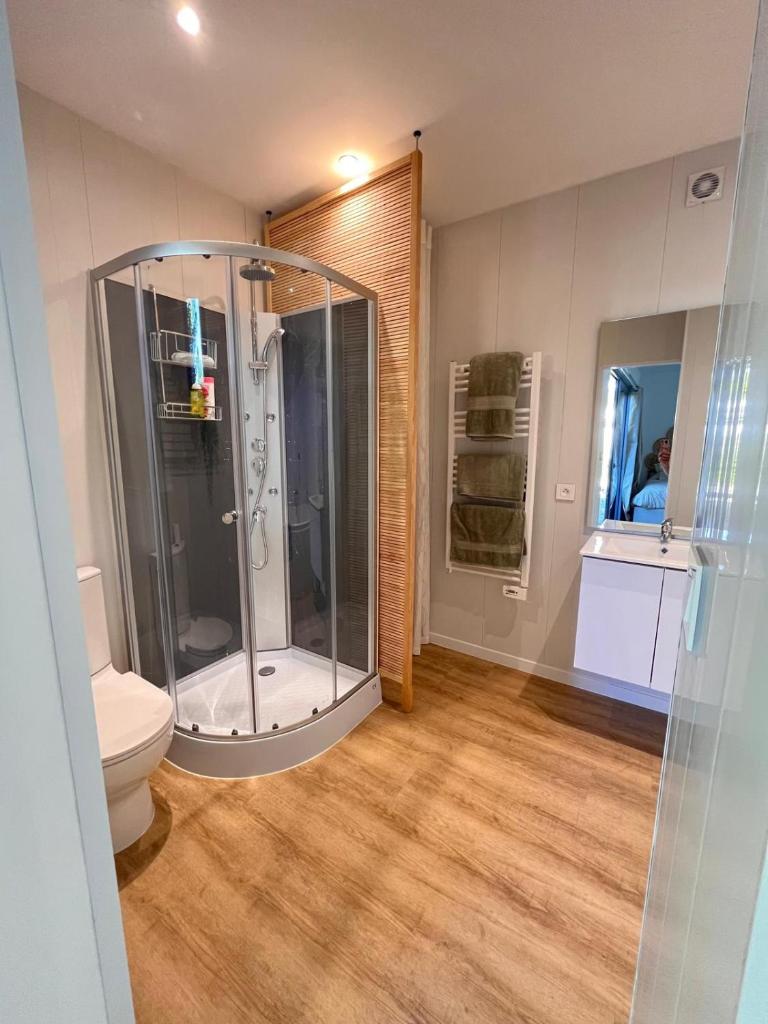 La suite de cœurs avec jacuzzi 3