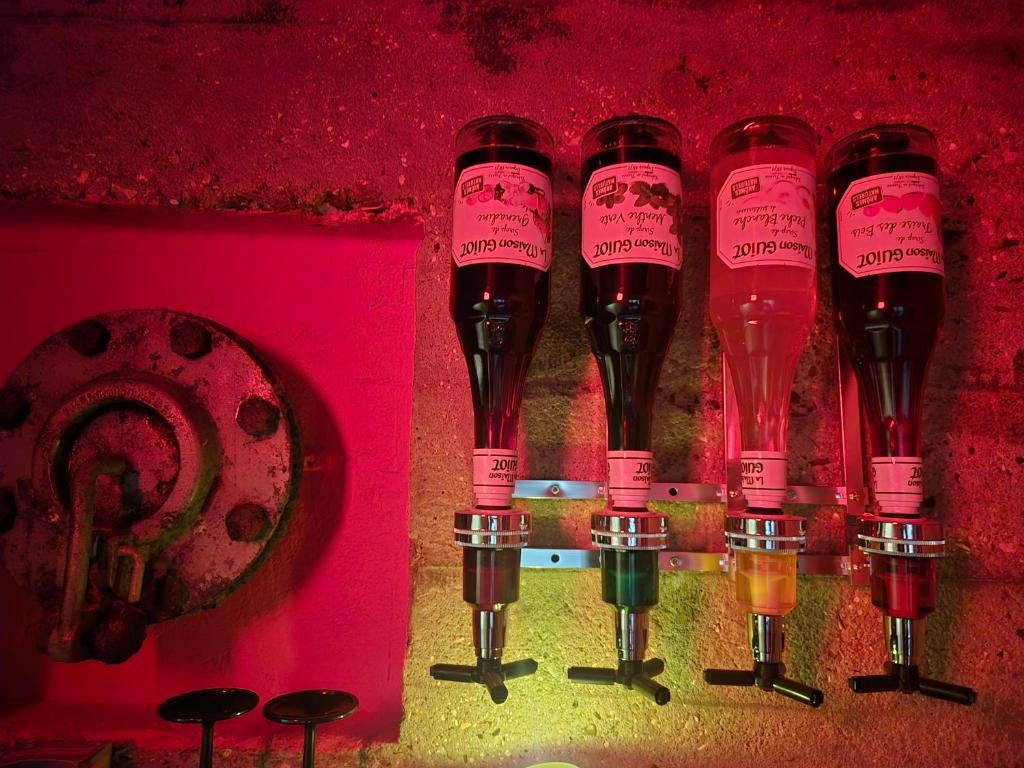 Le Baiser 1 le bunker réaménagé en plaisir interdit 4