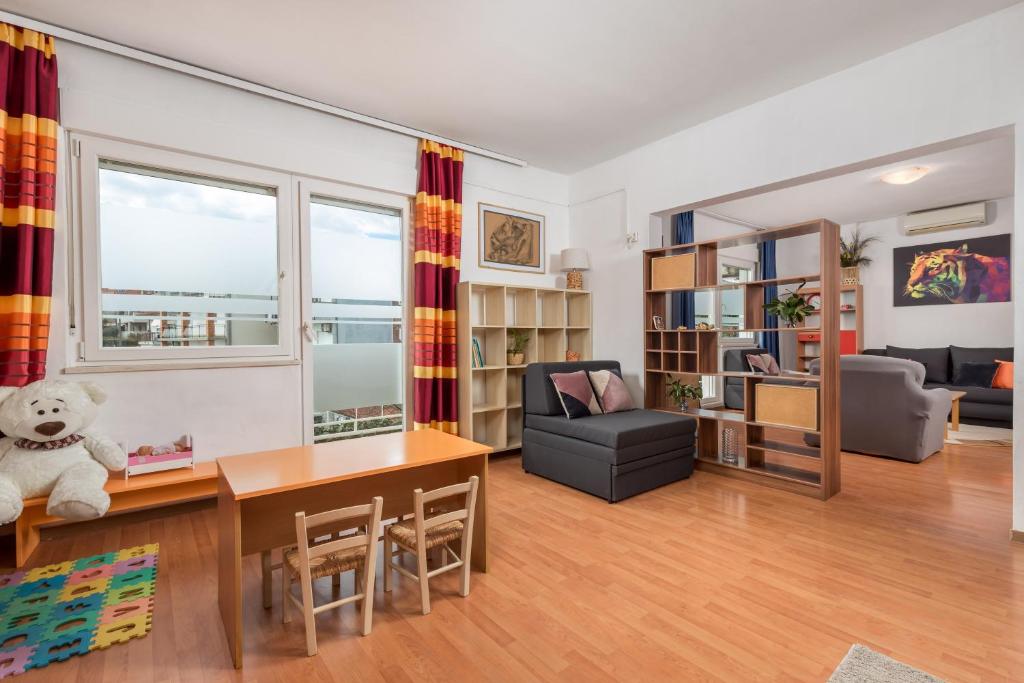 Apartment Helix 7