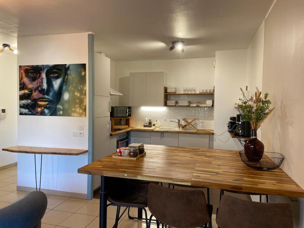 Beauregard- Charmant 2 chambres, terrasse & garage 3