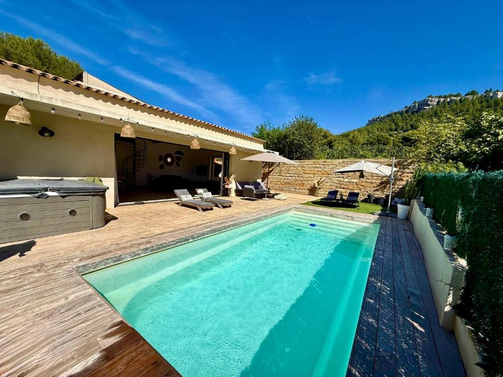 Villa au coeur des vignes avec jacuzzi privé