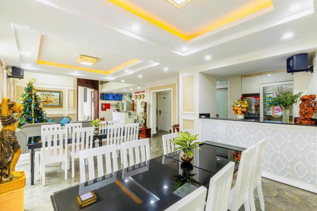 Blue Diamond Airport - Tân Sơn Nhất