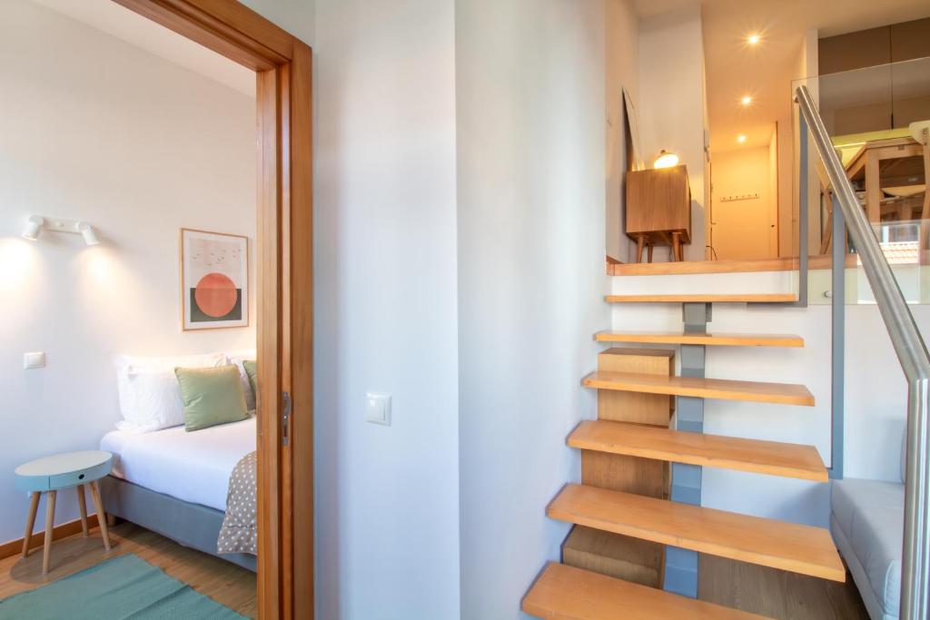 Bright 1BR with Parking in Bolhão by LovelyStay 2