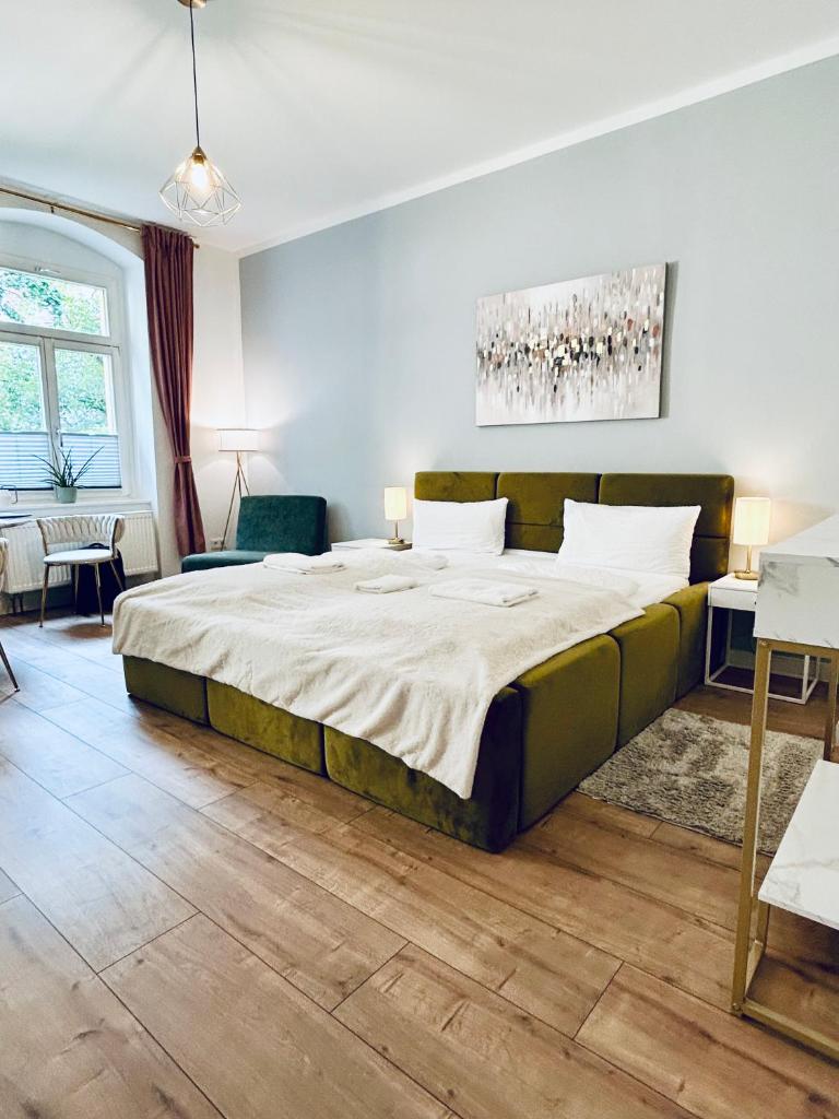 Modernes City-Apartment mit großer Terrasse 7