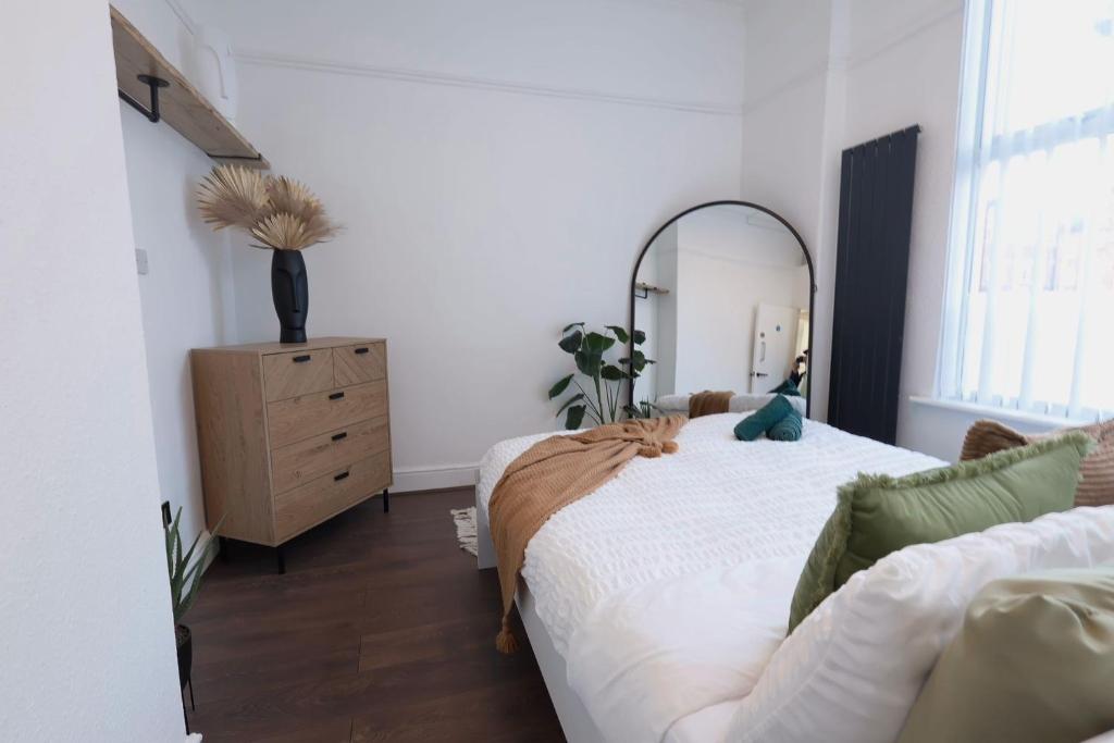Anfield Stadium Apartment - Perfect Matchday Stay 7