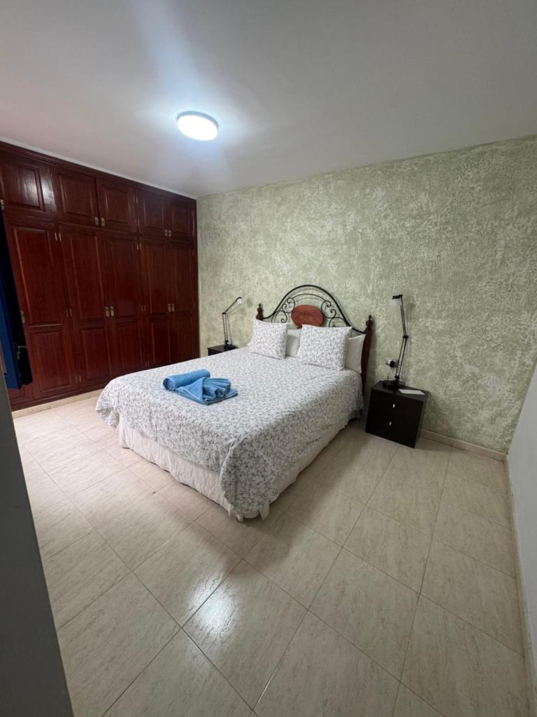 Modern beach house in Famara 7