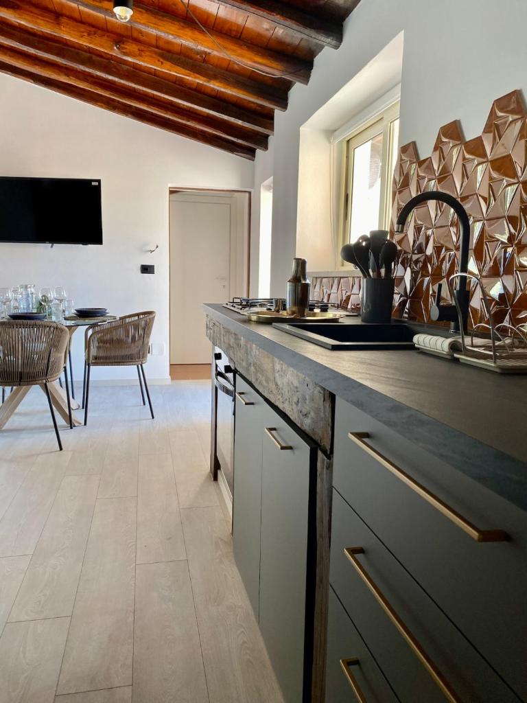 View Terrace Apartment in Taormina - Murmuria Eolia 4
