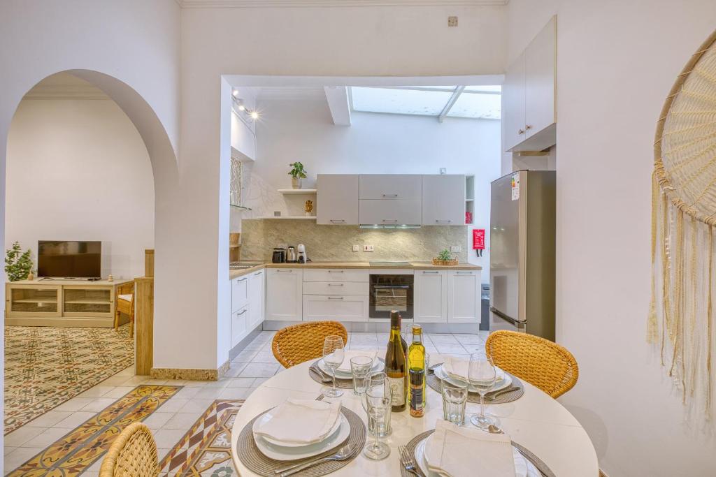 Charming and cosy maisonette in Sliema RABE1-1 4