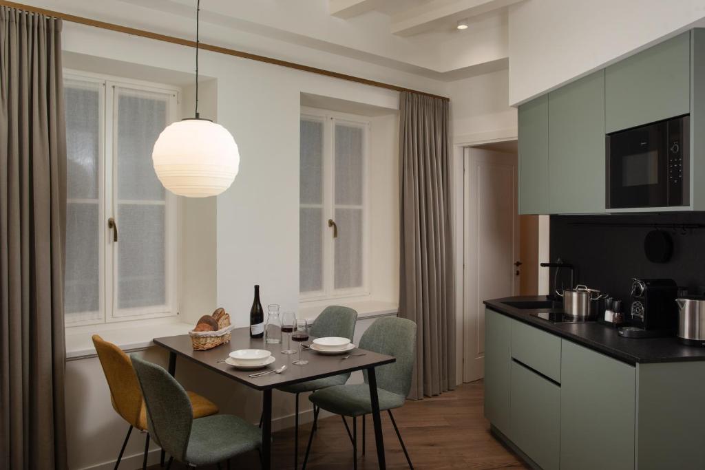 AMIRA Ca' Argento Premium Apartments in Trieste Center 4
