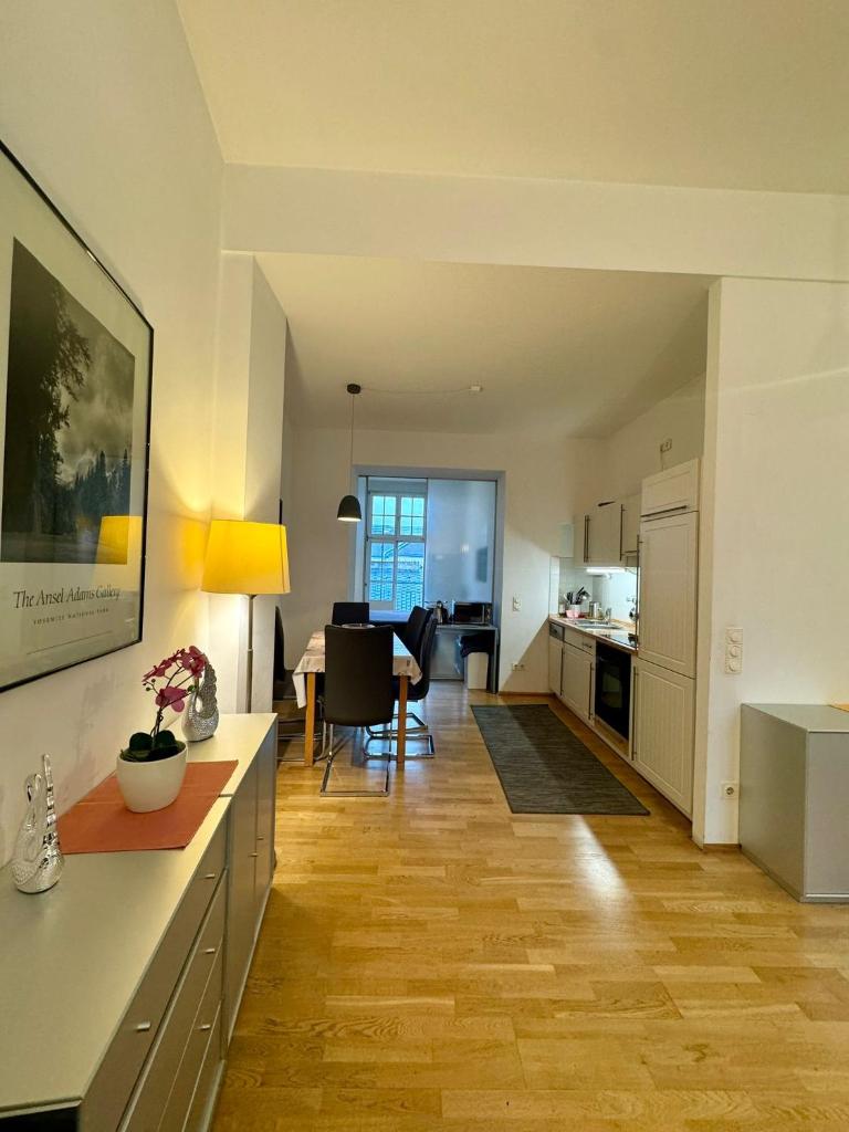 Ferienwohnung mitten in Wiesbaden 4