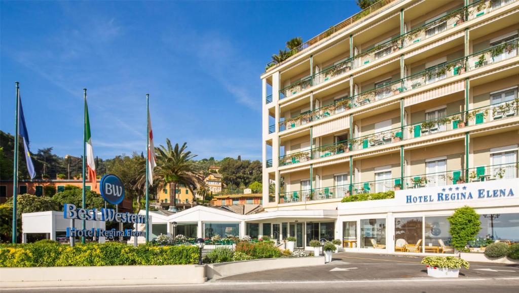 un rendu de la façade d'un hôtel dans l'établissement Best Western Regina Elena, à Santa Margherita Ligure