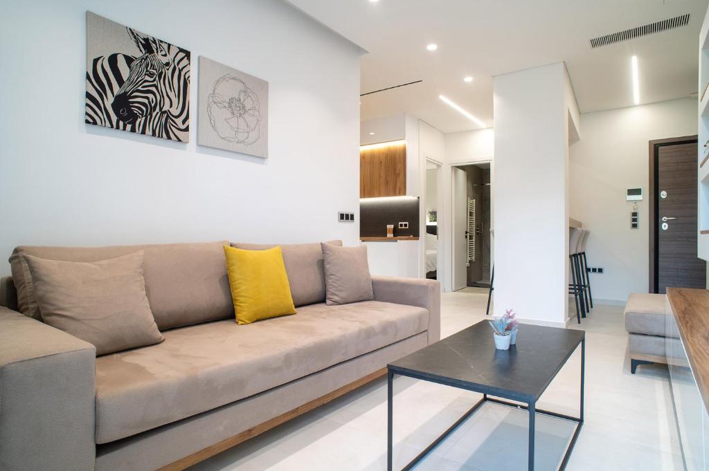 Filoxenia MG Projects-City Living Metro 4