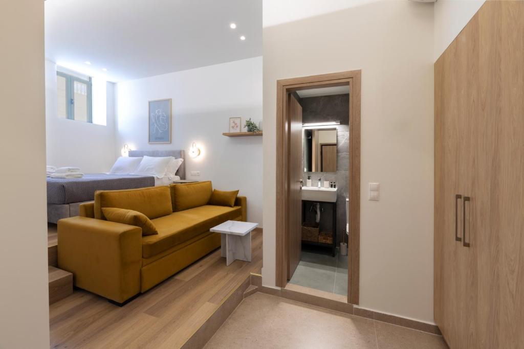 AthenianNest Asomaton Boutique Studio in Psyrri near Acropolis 7