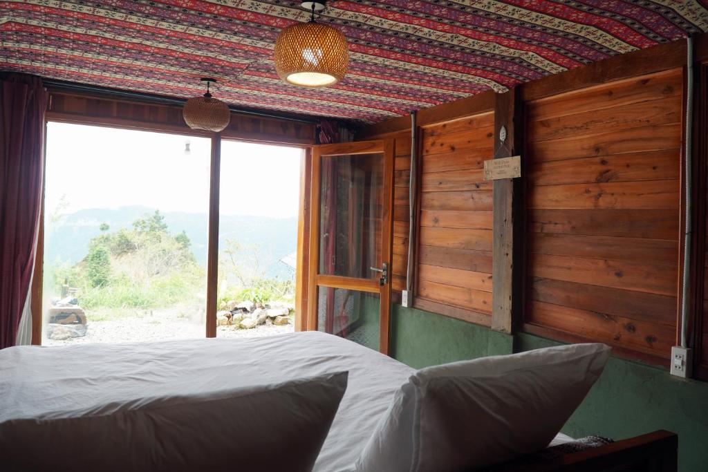 Cloud Valley Háng Đồng