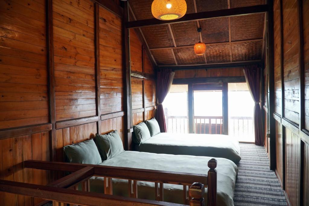 Cloud Valley Háng Đồng