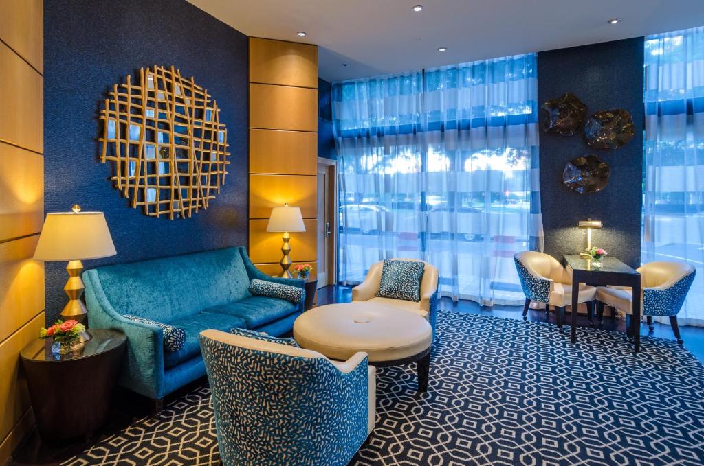 Beacon Hotel & Corporate Quarters Image