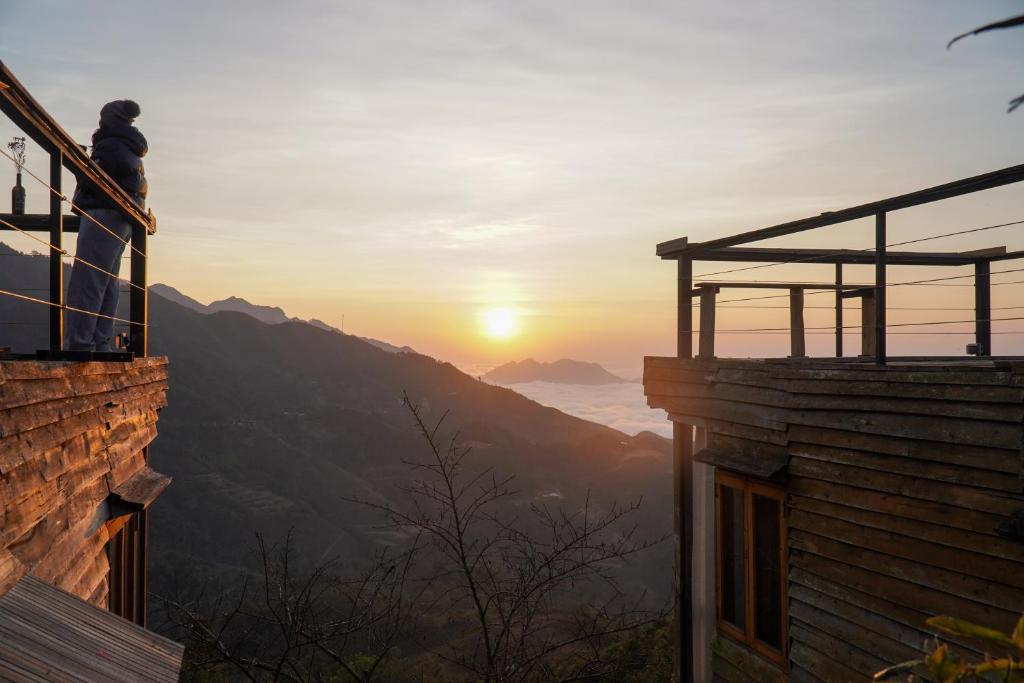 Cloud Valley Háng Đồng