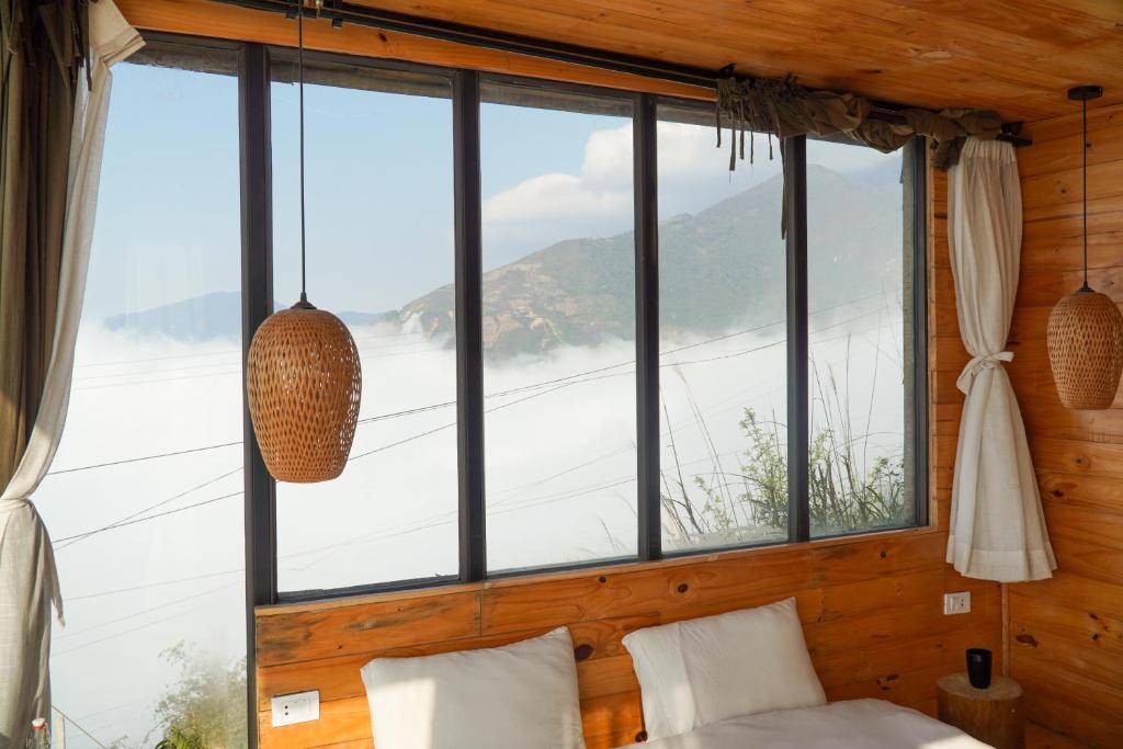 Cloud Valley Háng Đồng