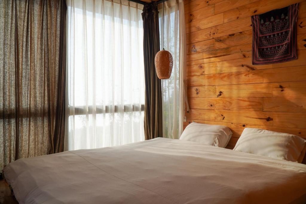 Cloud Valley Háng Đồng