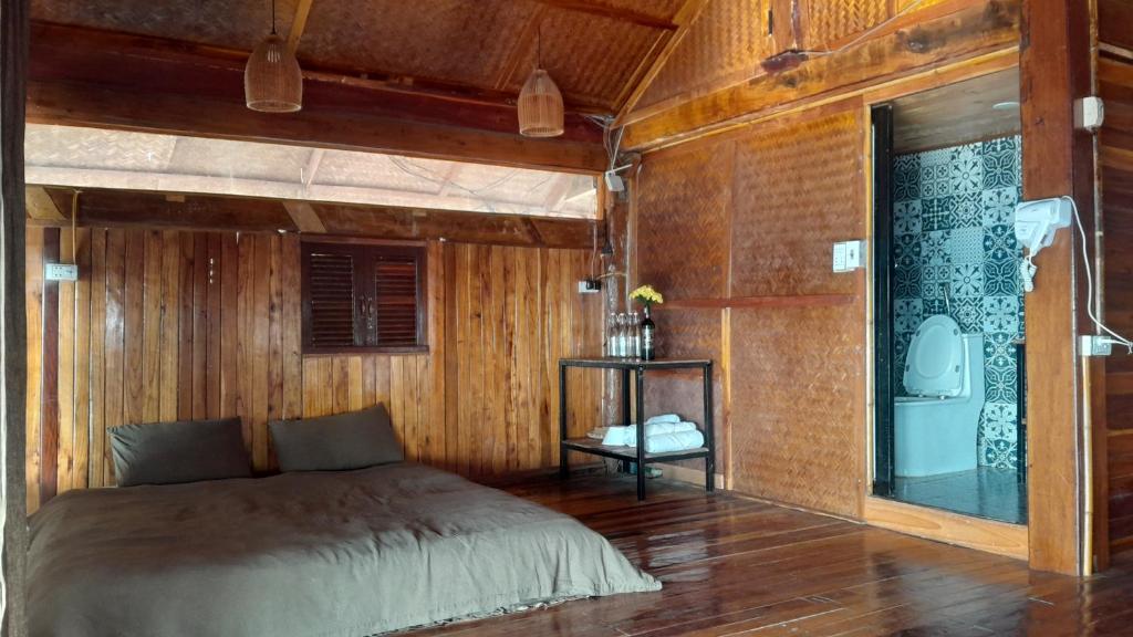 Cloud Valley Háng Đồng