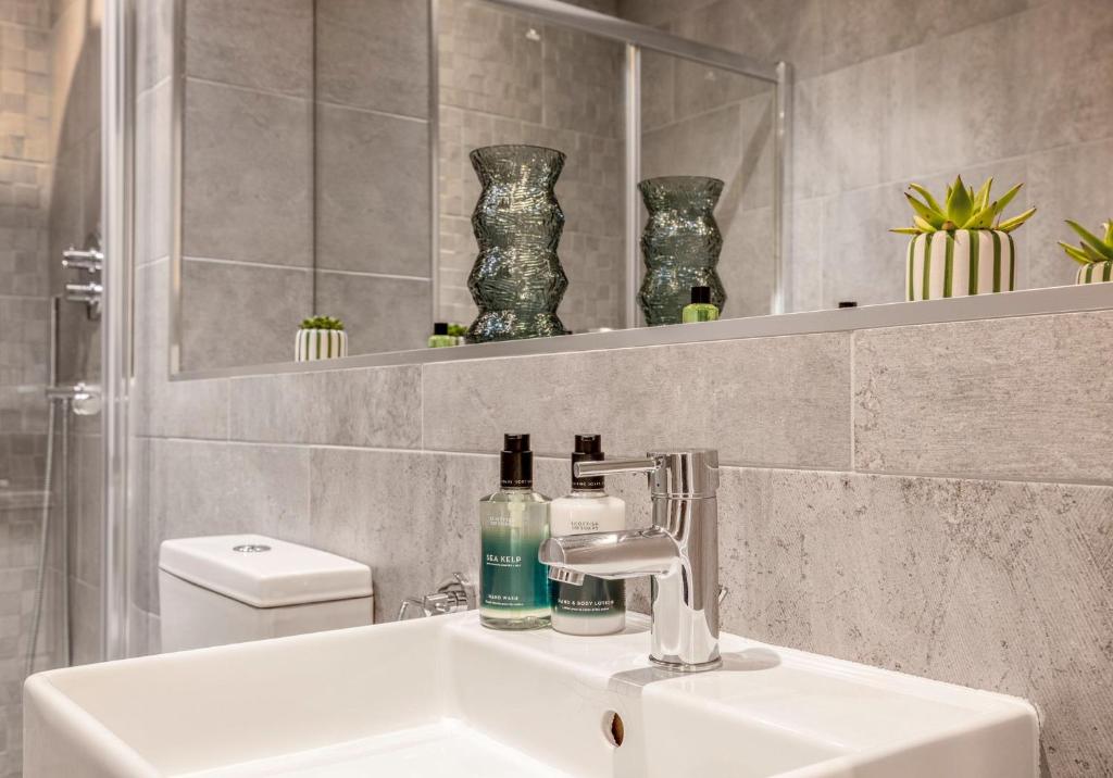 Cairn BNB Introduces Blythswood Apartments - Experience exceptional luxury living in Glasgow's most desirable location 7