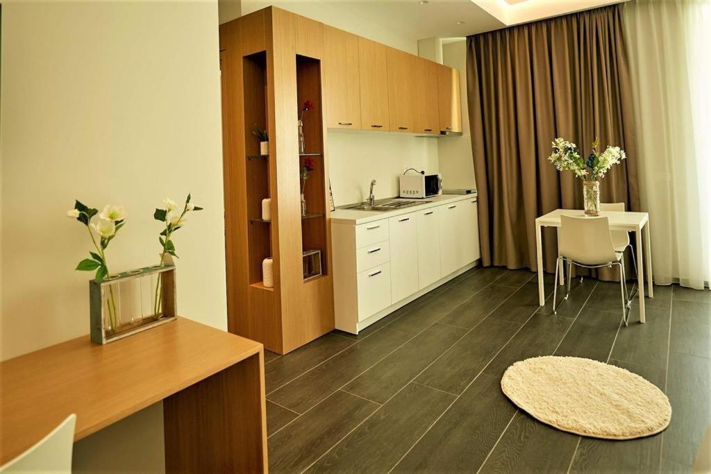 Magnet Comfort Homes 62 8