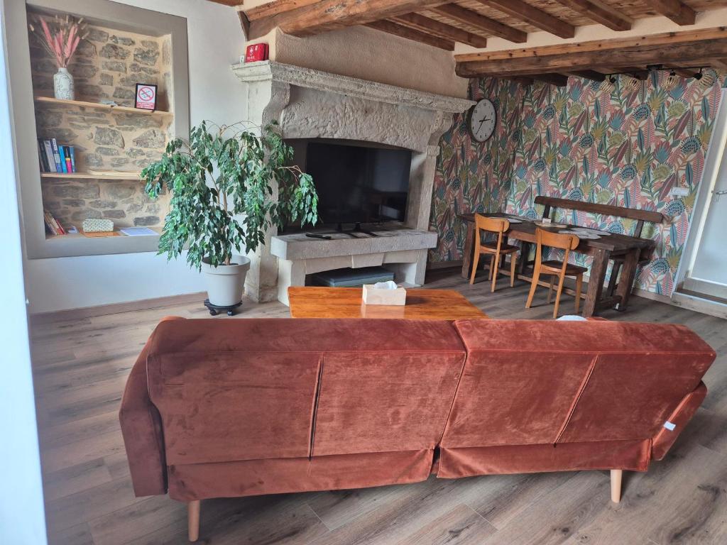 Jolie maison de campagne avec spa en option 1