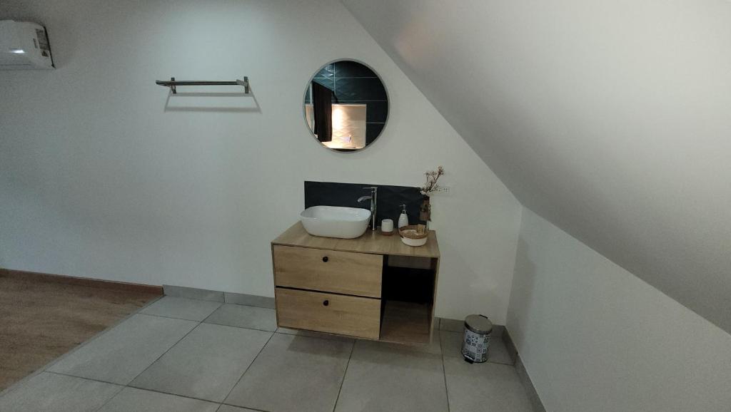 " Bulles et Evasion - Maison, Spa en option" 6