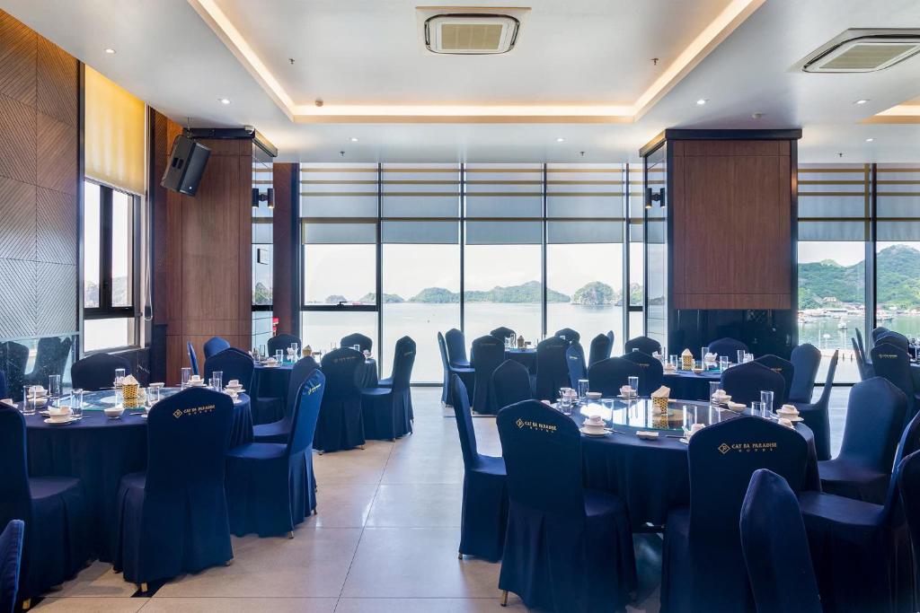 CAT BA GRAND BUDAPEST