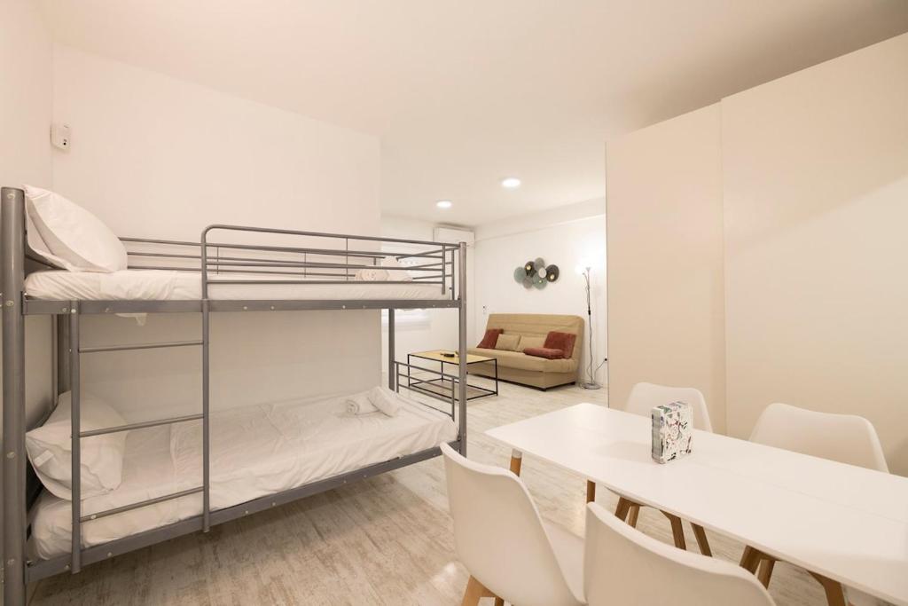 Luxury apartment in Chamartín, Madrid center 2