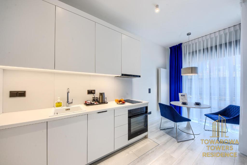 Towarowa Towers Suites 8