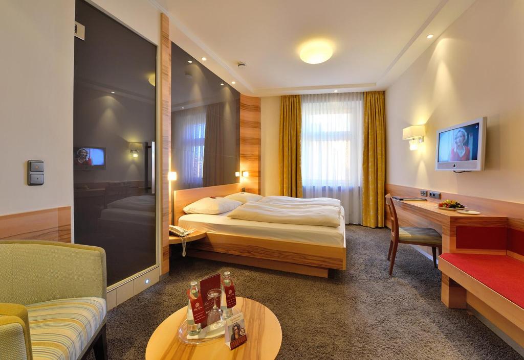 Hotel Torbräu Image