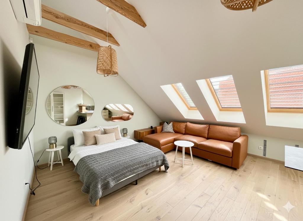 Castle Street Modern Apartments I cohost 2
