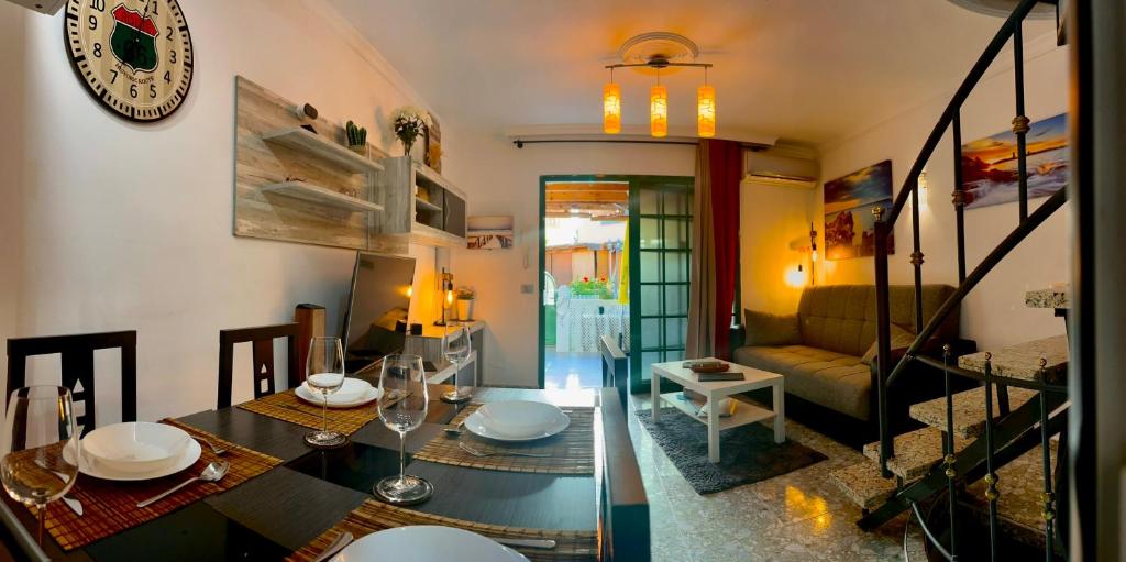 Bungalow Los Parrales 17