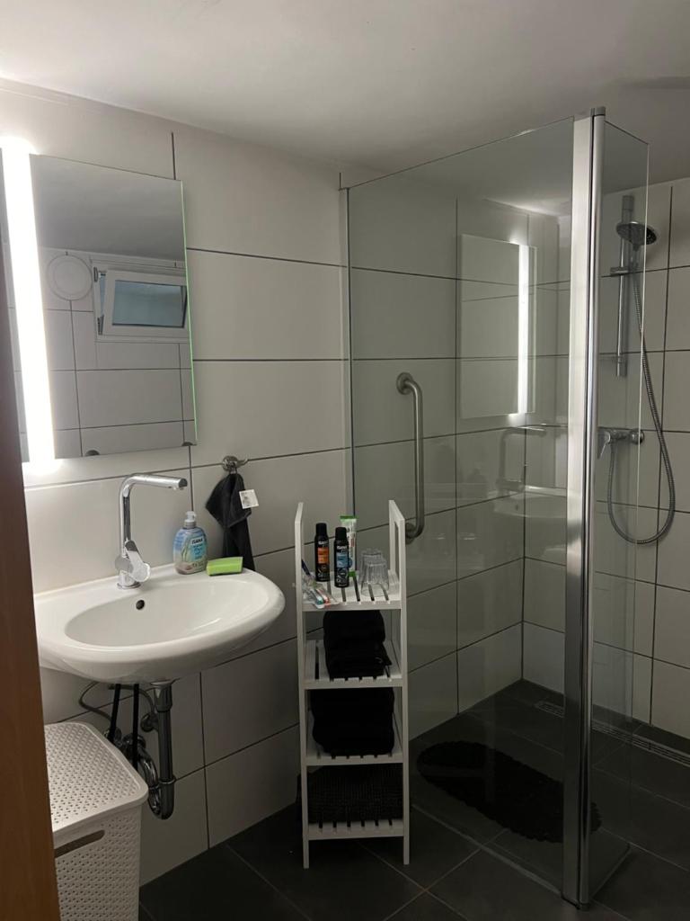 Gemütliches, barrierefreies Apartment in Dortmund-Brackel, Ruhige Lage, nur 5 Minuten zum Flughafen Dortmund 7