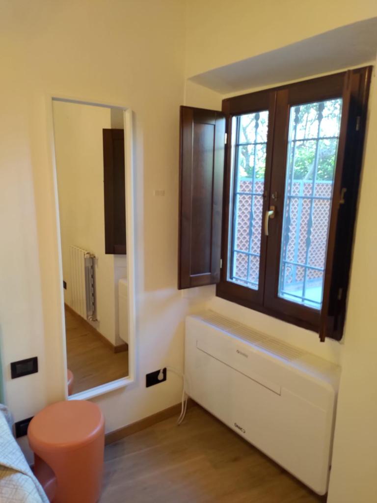 Charming Little House 2 kilometers from the Historical Centre in a typical Florentine district right next to the Tram and Bus stops by Florence Holidays Apartments 5