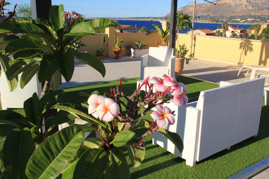 Vue générale sur la montagne ou vue sur la montagne depuis la villa