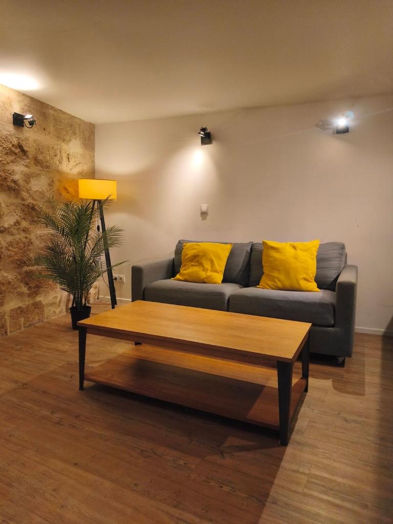 Sleep-in-Montpellier, Gaya, 6 pers, Ecusson 1