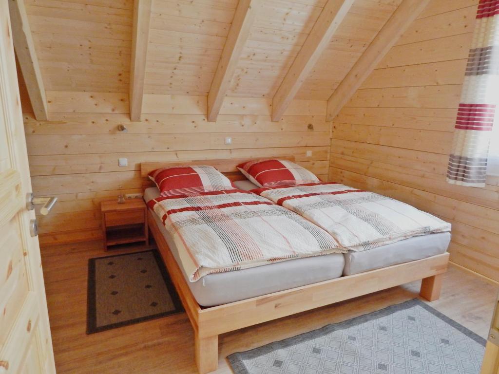 Holzblockhaus Stark 2
