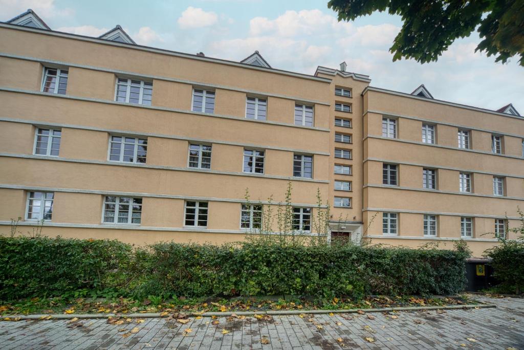 DresdenStay Modern 3 Schlafzimmer Balkon Kamin PS4 6