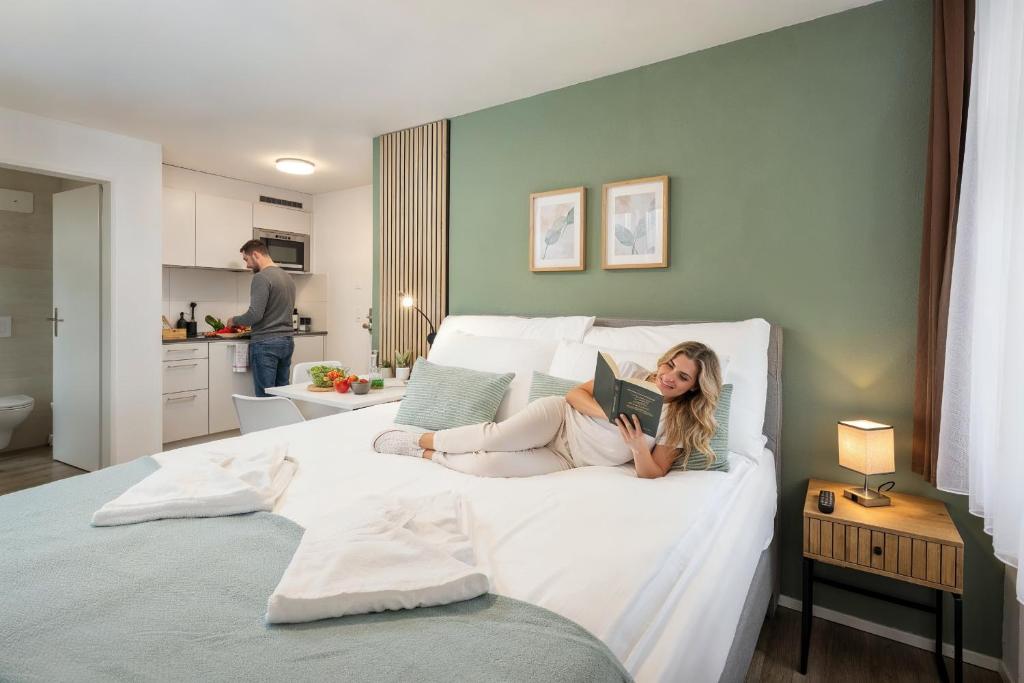 STAYY Nº7 Suites & Studios - Premium Apartments 24h Self Check-in 8