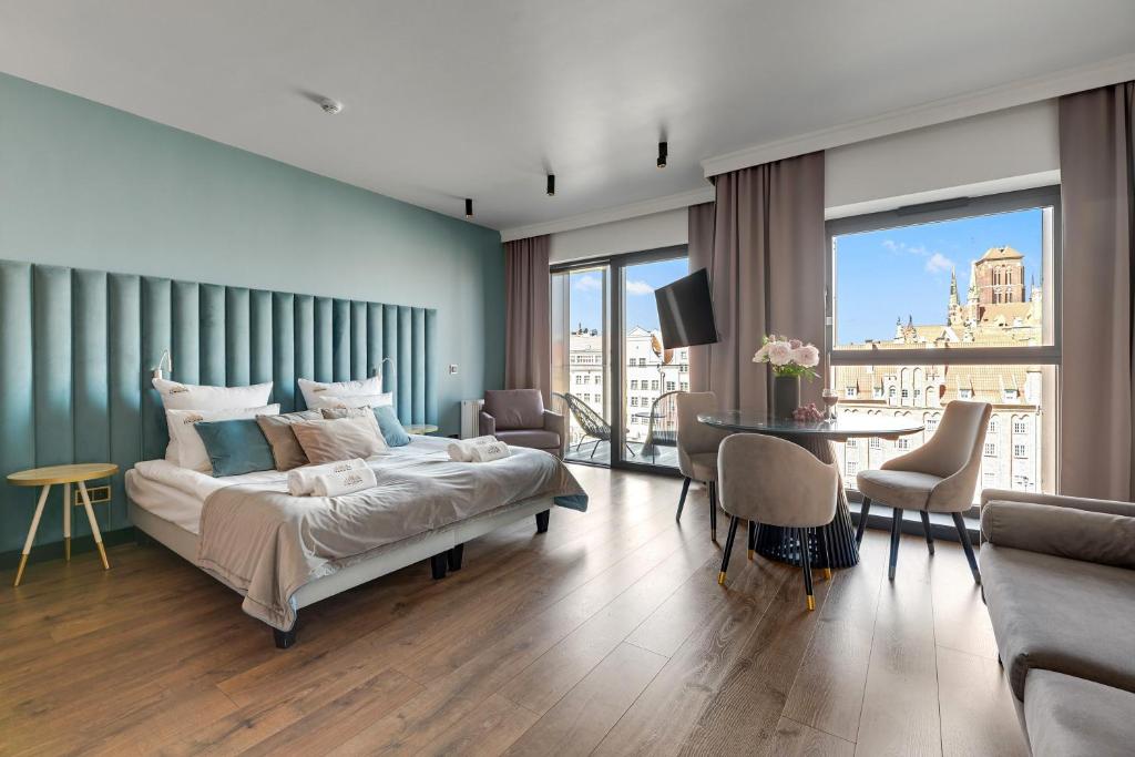 DEO PLAZA Suites & Riverside by Downtown Apartments 5