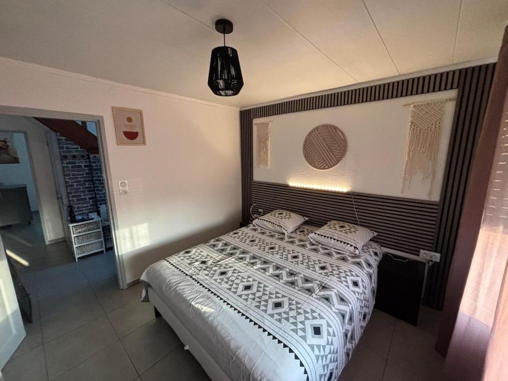Maison chaleureuse Calme et tranquillité assurés Parking privé 2